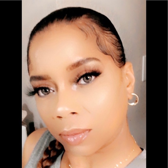 Meet your Posher, Chalise - Picture 1 of 1